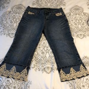 Gold lace detail capris